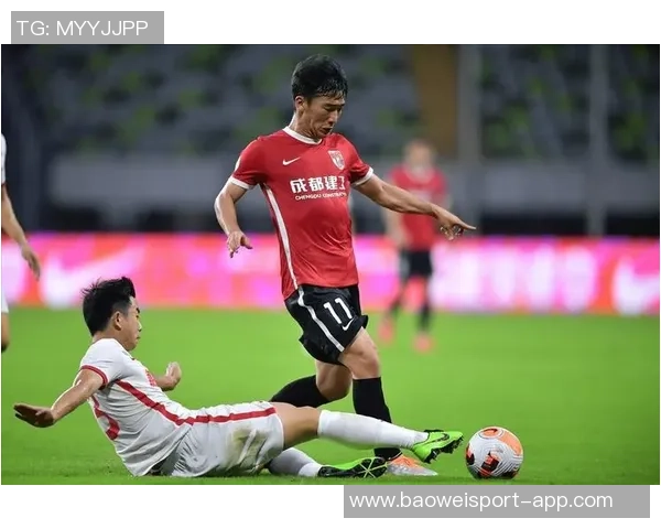 刘若钒加盟海港首季大放异彩五球六助助力夺冠打破两年进球荒