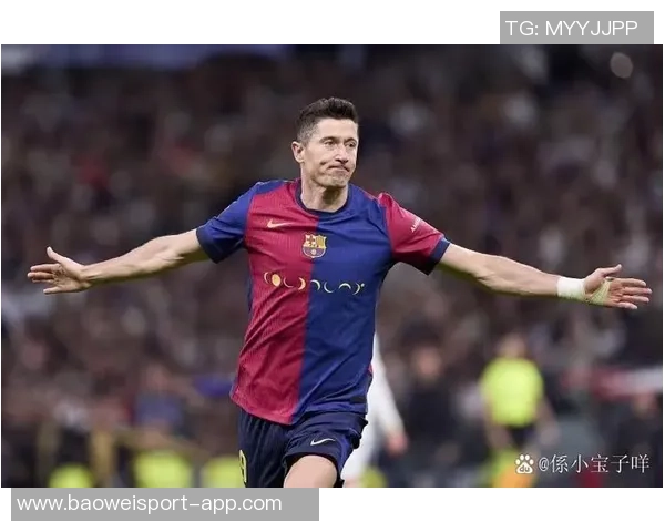 莱万坦言加盟巴萨无怨无悔或成职业生涯最佳选择 莱万坦言加盟巴萨无怨无悔或成职业生涯最佳选择